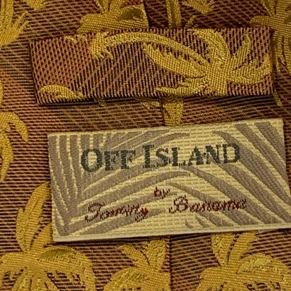 Tommy Bahama Off Island Gold Silk Tie Palm Trees. Condition is "Pre-owned". - Picture 2 of 7